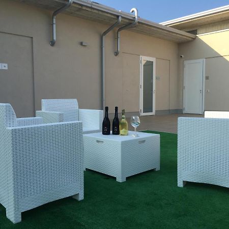 Hotel TERRAZZA Room Castrezatto Exterior foto